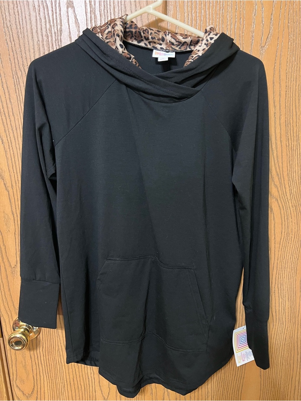 LulaRoe Amber black with Leopard Trim